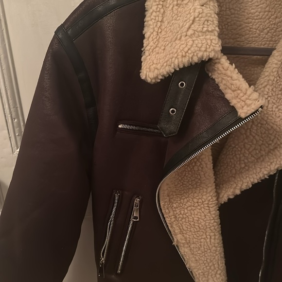 Brown Shearling Coat NEVER BEEN WORN - Picture 4 of 5